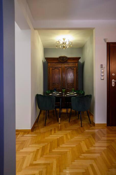 Metropolitan Prestigious 2 Bedroom Luxury * Athen